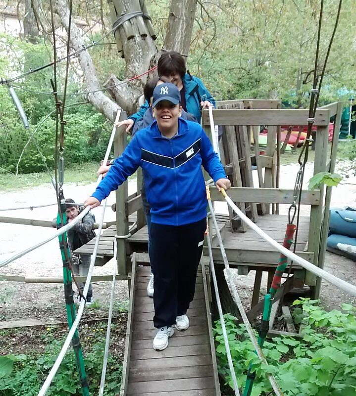 “Signora, ma è sicura di mandarlo al campo scuola?”