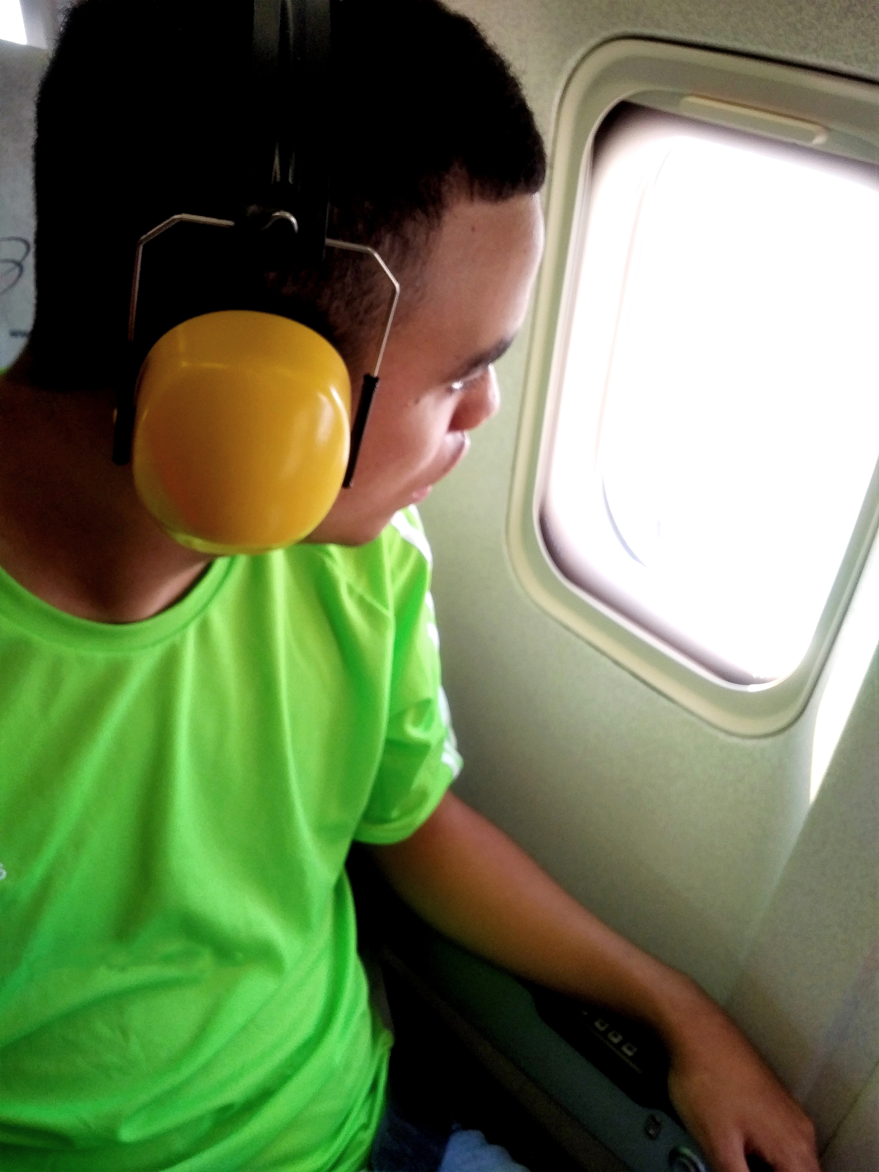 Autismo. Mi copro le orecchie per paura